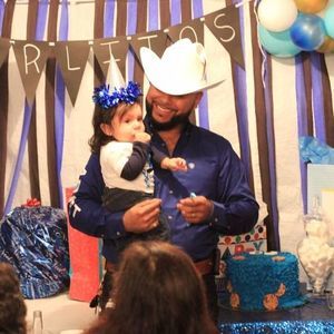 Meet your Posher, Yami y sanchez